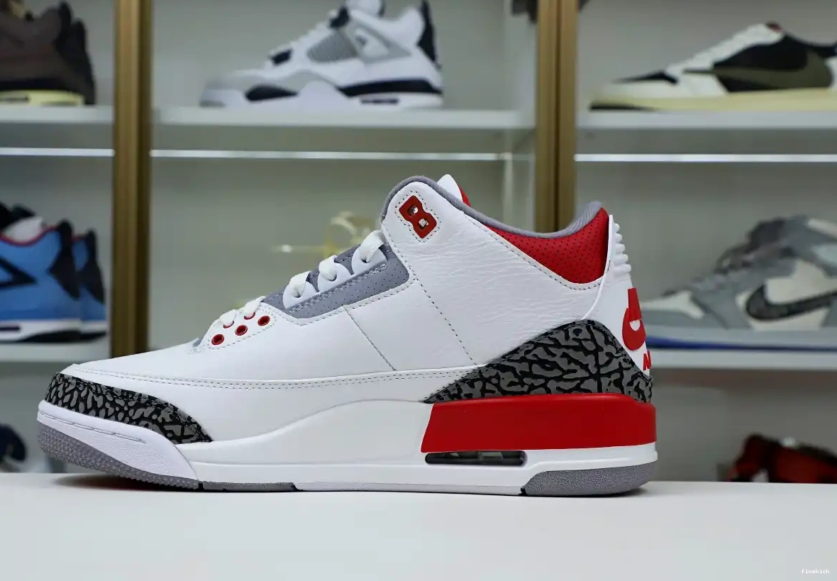 JORDAN 3RETRO